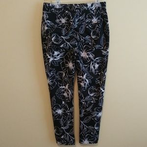 White house Black market Pants black/white